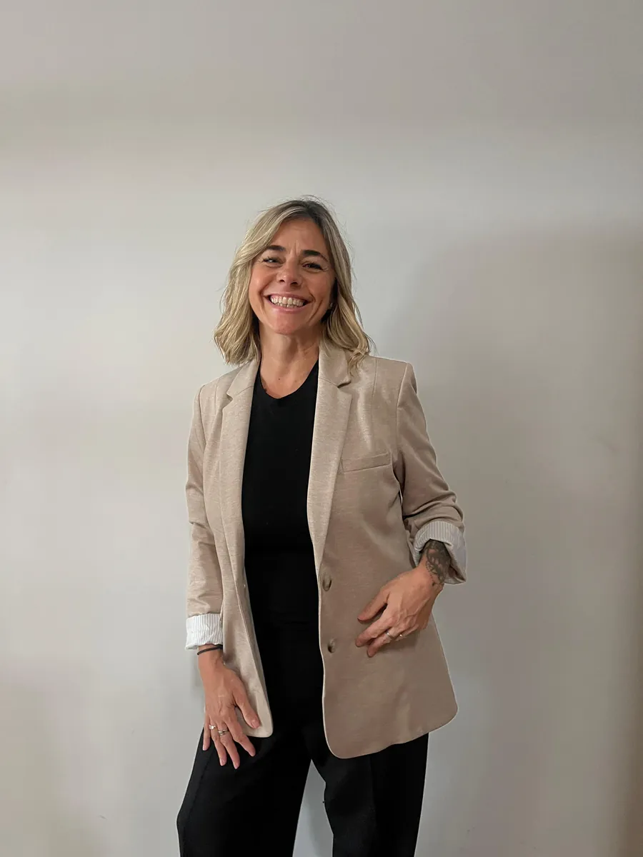 Gabriela Bonilla, especialista en biodescodificación y terapia floral online